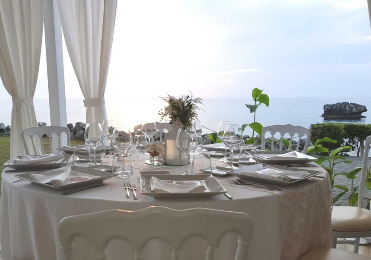 Borgo Di Riaci Beach Resort Santa Domenica  Exterior photo